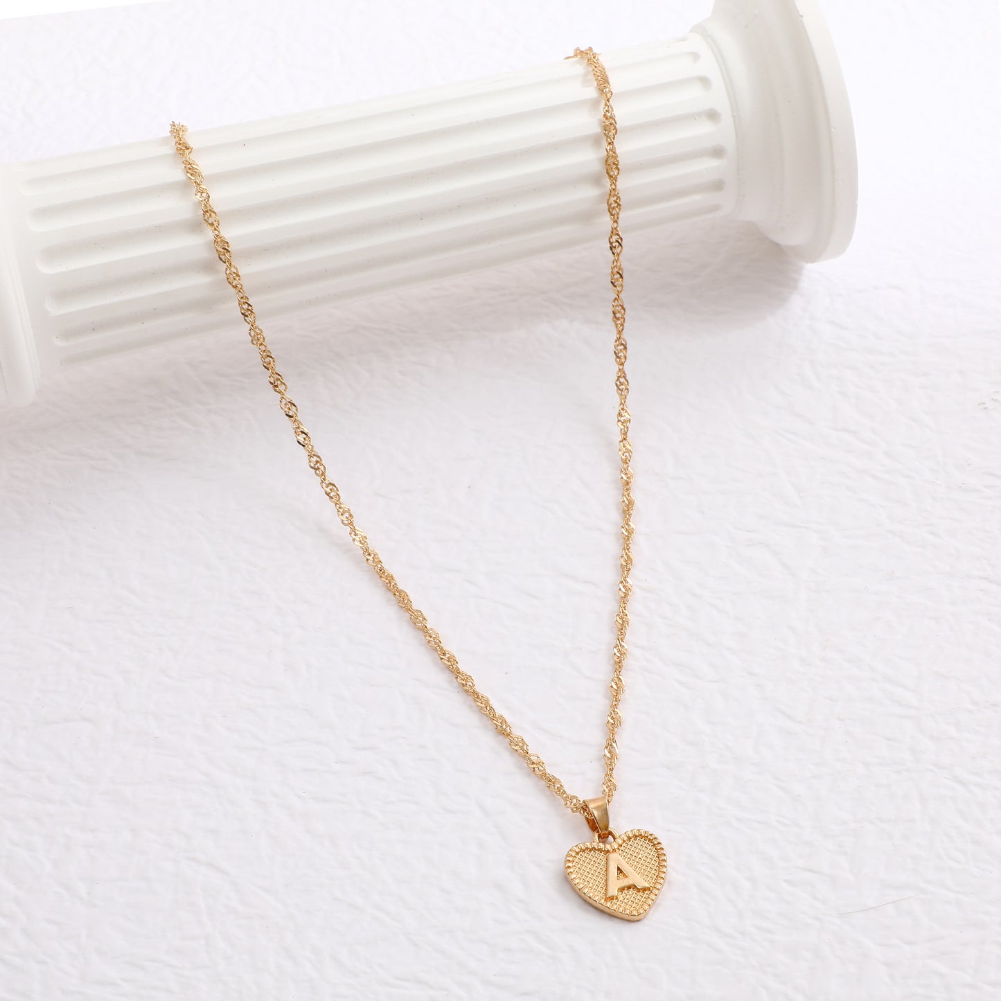 Minimalist Heart Letter Zinc Alloy Plated Necklace Singapore Chain Women
