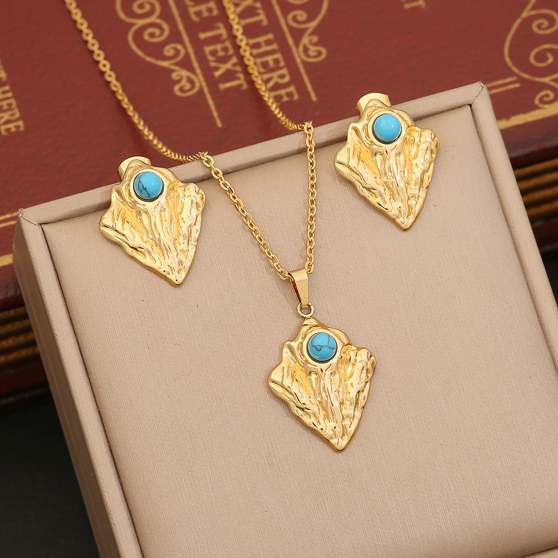 Vintage Geometric Irregular Pendant Necklace Set with Turquoise Accents Stainless Steel Heart Charm and O-Chain