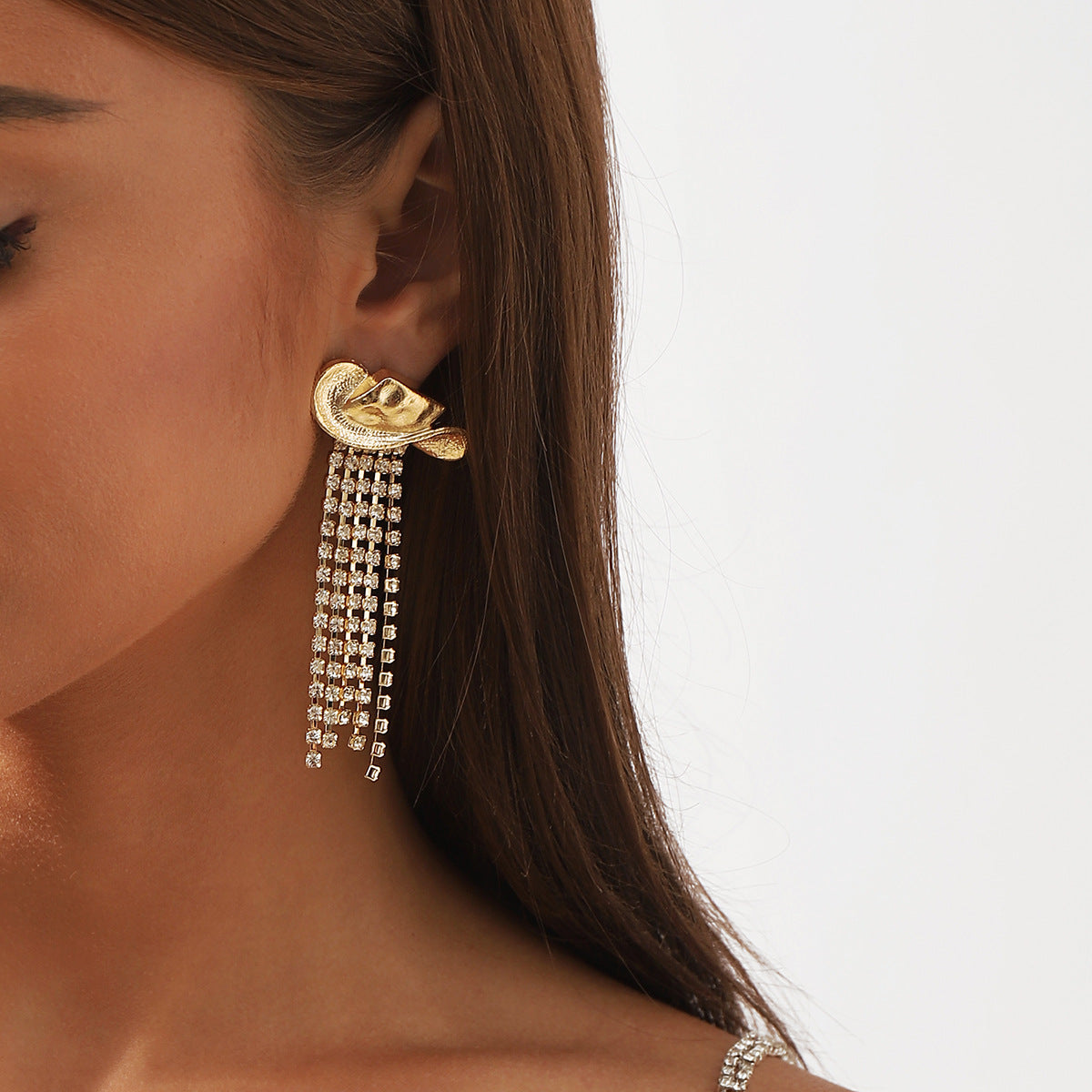 Pendientes de borlas atrevidos y lindos de aleación con detalles de pedrería, diseño de aro estilo vaquero occidental para mujer