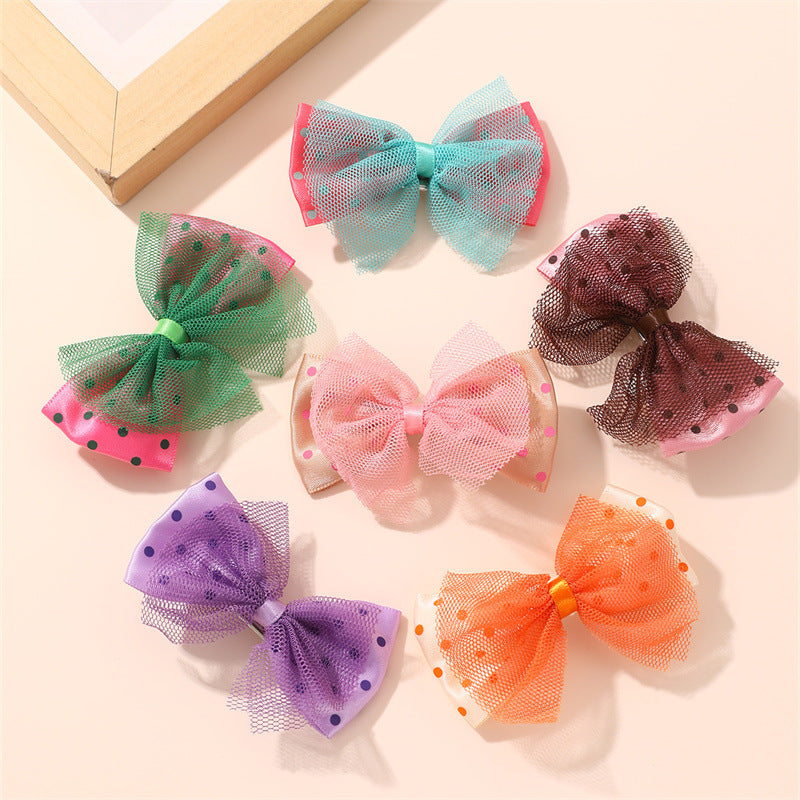 Lindo pasador floral para niñas con detalles de tul y perlas en estilo dulce y fresco