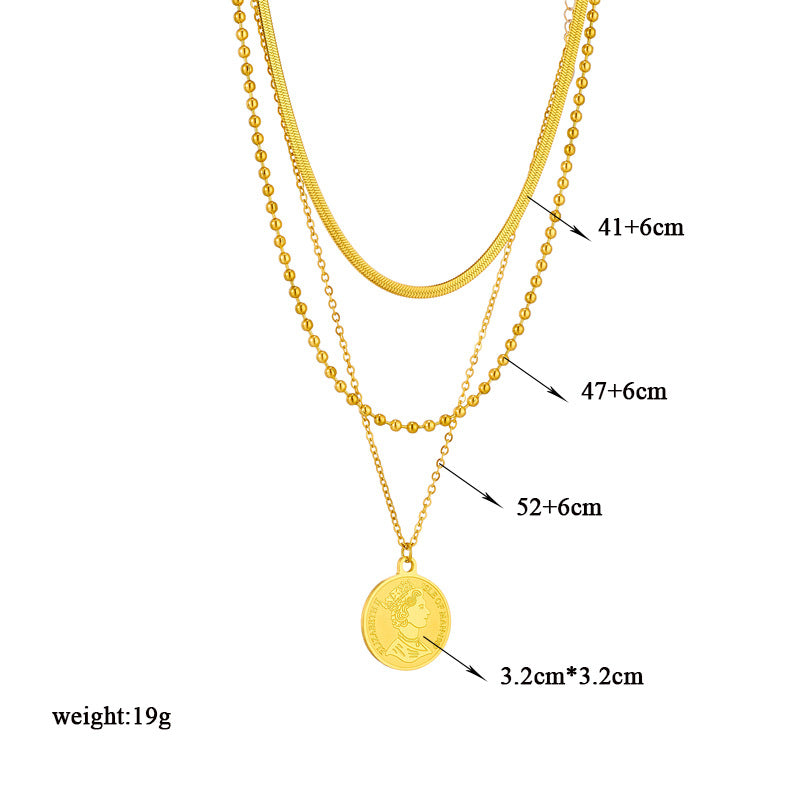 Collana Pendente Alla Moda Minimalista in Acciaio al Titanio con Catena Multistrato e Medaglione Rotondo con Design Ritrattato della Regina