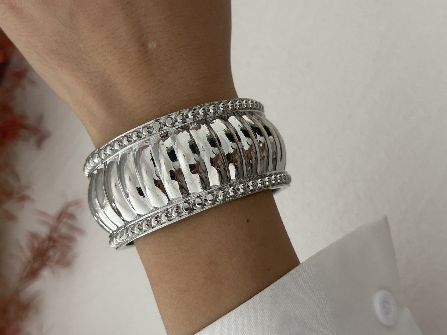 Bracciale da donna in lega placcato oro con design geometrico vintage
