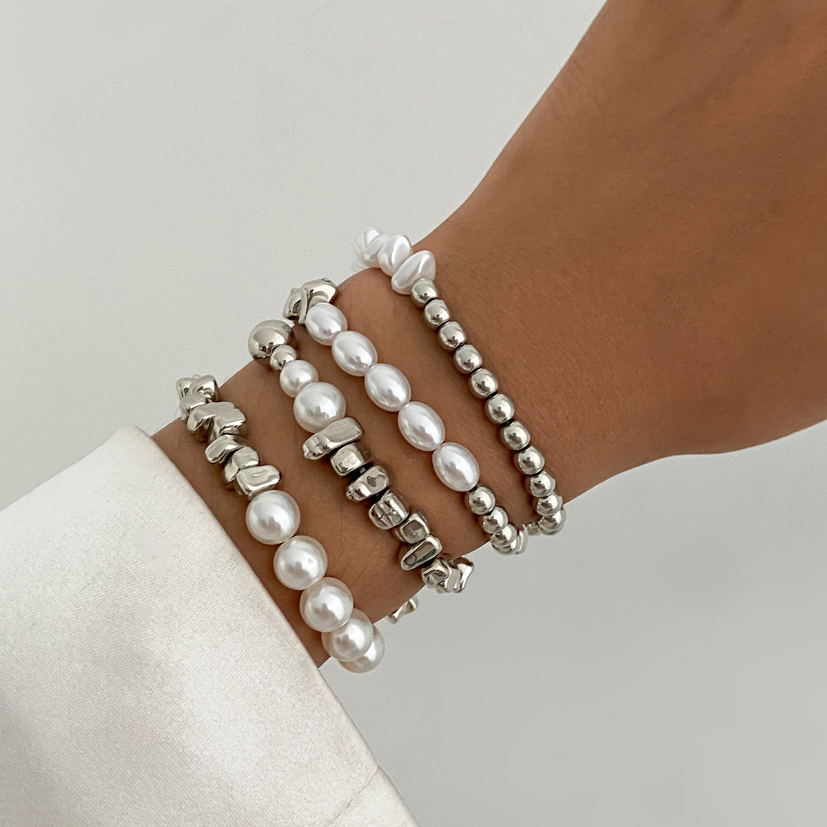 Bracciale da donna con perline a forma di cuore geometrico individualistico e nappine