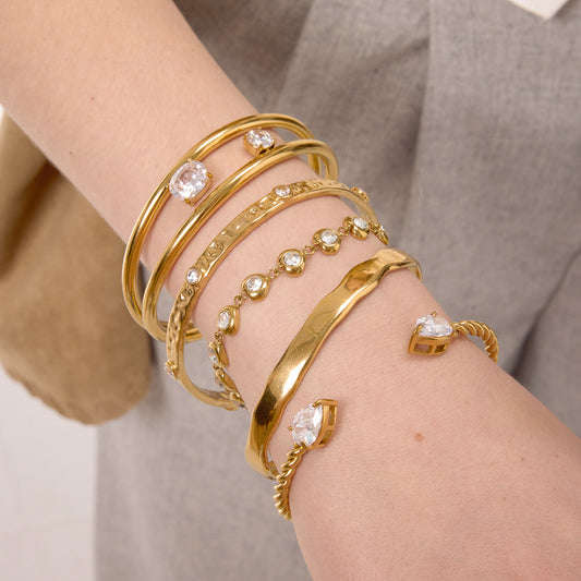 Bracciale geometrico quadrato in acciaio al titanio con intarsio di zirconi placcato in oro 18 carati, catena a mano di lusso in acciaio inossidabile