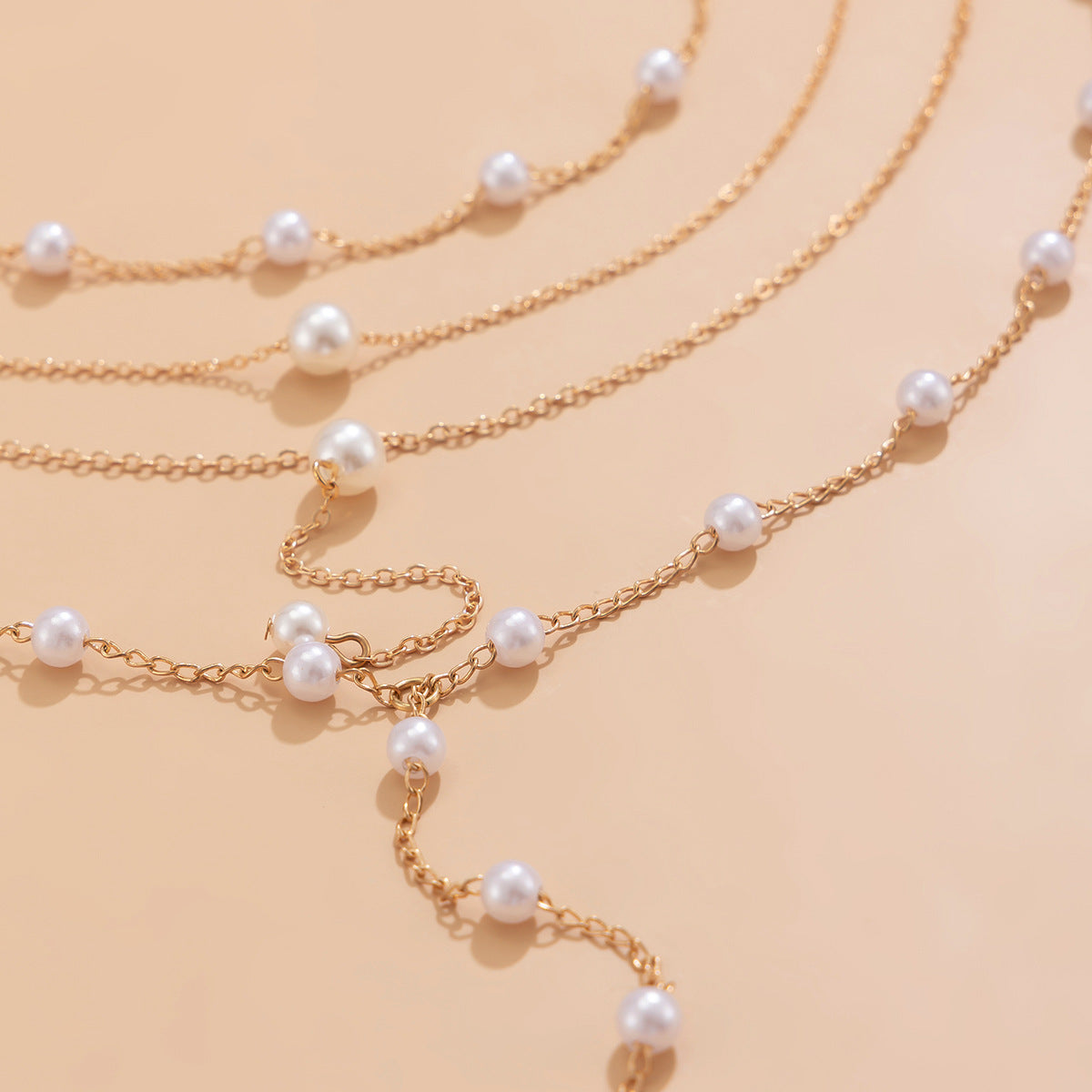 Minimalist Pearl Y-Shaped Tassel Necklace for Women with Plated Copper Chain and Geometric Pendant