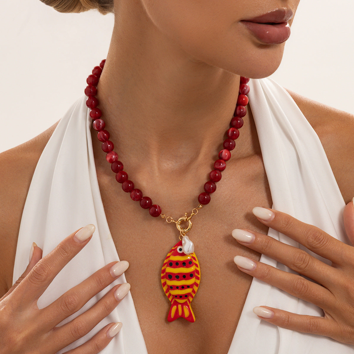 Sweet Casual Acrylic Fish Pendant Necklace Colorful Beaded Chain Women's Jewelry