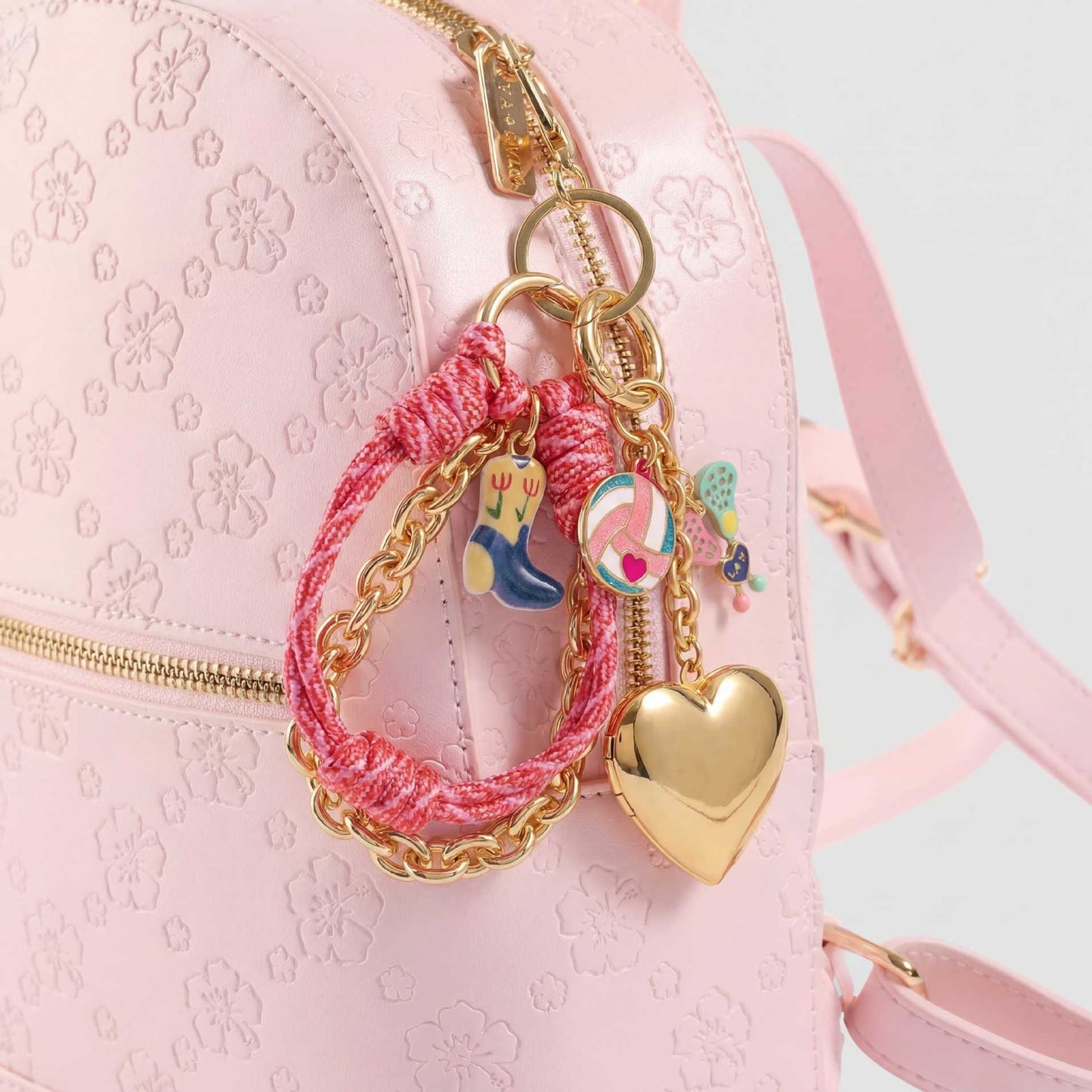 Elegant Minimalist Vintage Oval Geometric Brass Bag Charm with Plated Finish