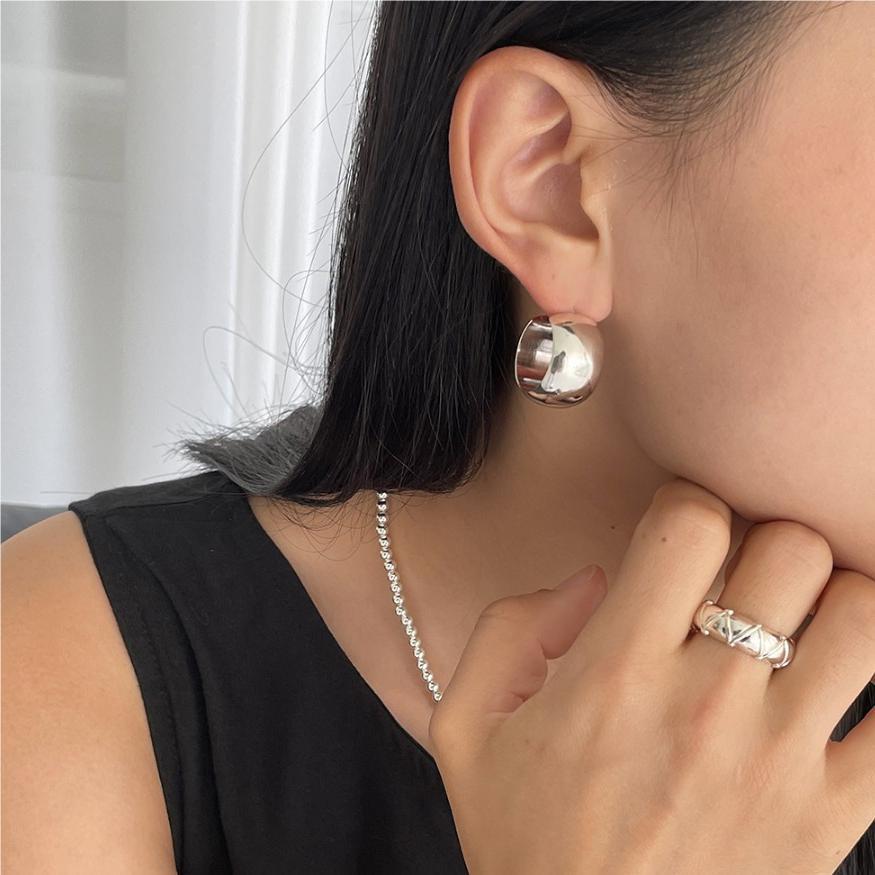 Minimalist Geometric C-Shaped Hoop Earrings in 925 Sterling Silver with Pearl Inlay