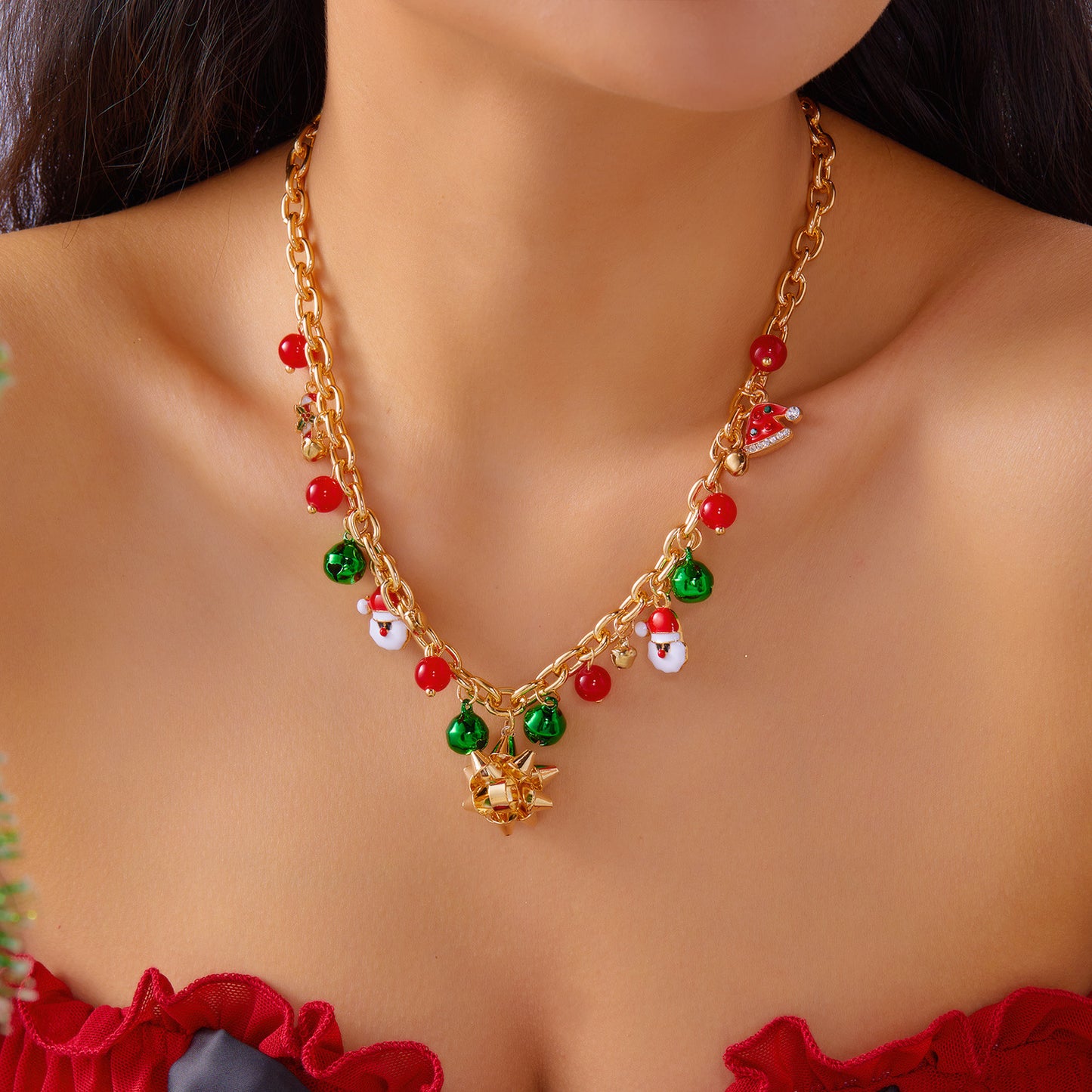 Collana pendente alla moda Babbo Natale e pupazzo di neve per donne con struttura in lega di zinco e finitura placcata