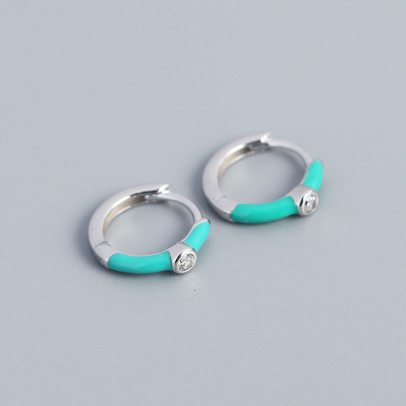 Orecchini a Cerchio Minimalisti Dolci in Argento Sterling 925 con Dettagli Geometrici e Smalto a Goccia Micro-incastonati