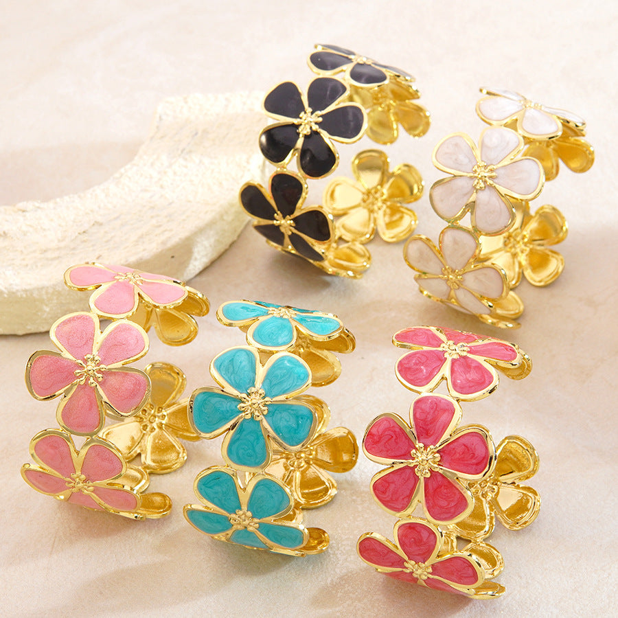 Bracciale a Polsino Aperto in Acciaio Inossidabile con Fiore a Cinque Petali, Motivo Floreale Casual