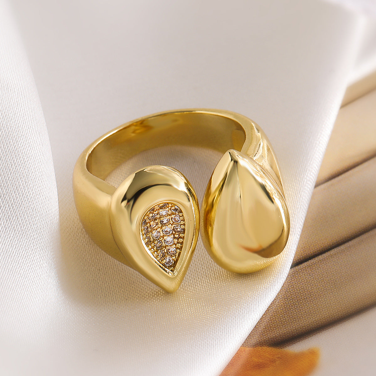 Minimalist Irregular Geometric Open Ring for Women Made of Brass with Real Gold Plating and Zircon Inlay