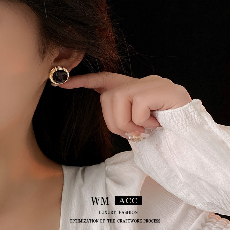 Vintage Geometric Cat's Eye Stud Earrings in Alloy with Plated Steel Posts