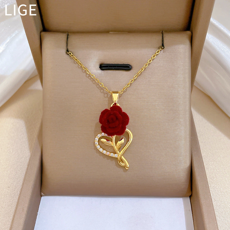Sweet Elegant Heart Rose Rhinestone Titanium Steel Necklace for Women and Men