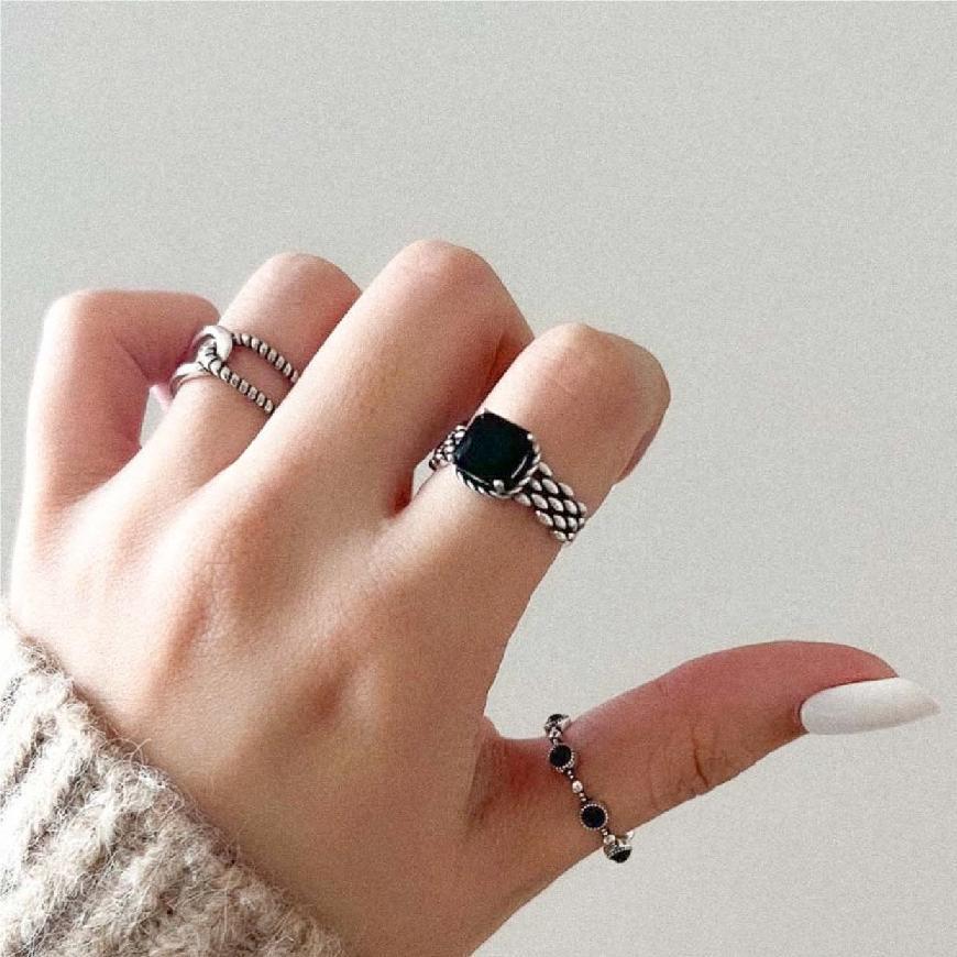 Minimalist Heart-Shaped 925 Sterling Silver Ring with Black Diamond Inlay for Women