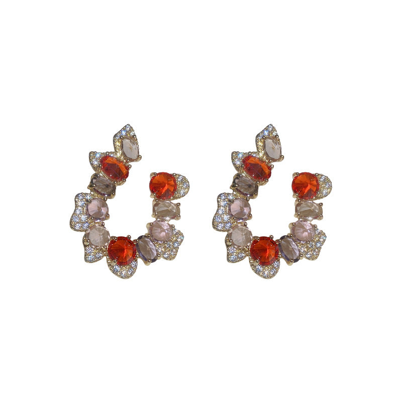 Orecchini a perno minimalisti a forma di C con zirconi per donna con perni in argento, design a forma di lettera alla moda, gioielli di lusso leggeri