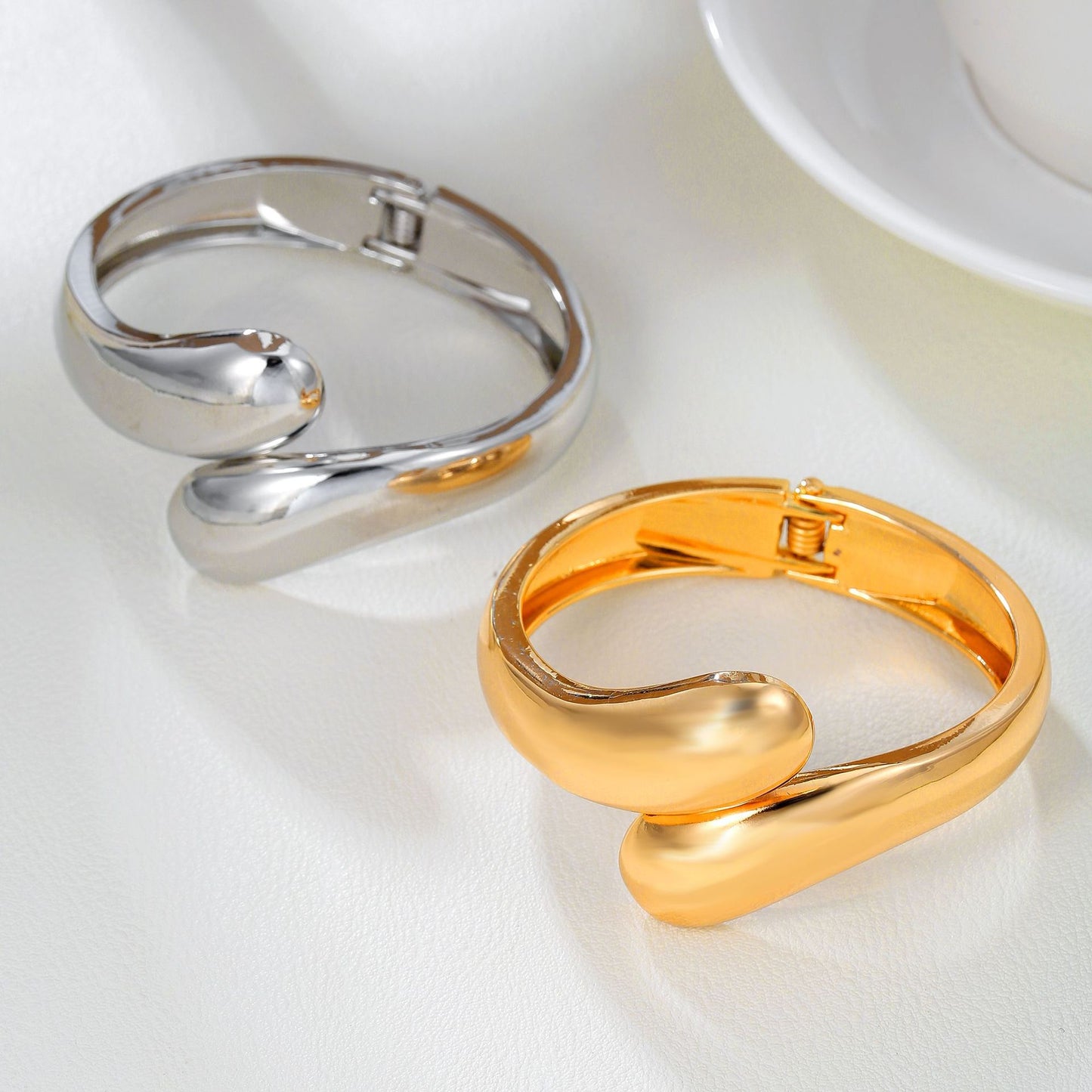 Fashion Geometric Double-Head Snake Open Cuff Bracelet Polished Alloy Bangle