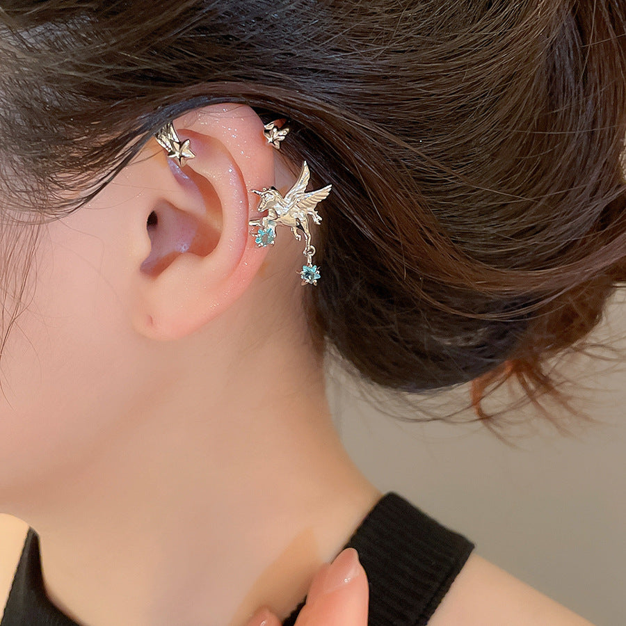 Cute Zodiac Horse Ear Cuff for Women Lightweight Luxury-Style Non-Piercing Ear Bone Clip with Zircon Inlay in Copper