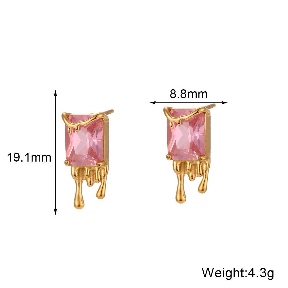 Orecchini da donna alla moda in acciaio inossidabile con geometria, placcati in oro 18 carati e zirconi colorati micro-incastonati su borchie quadrate in pietra lavica