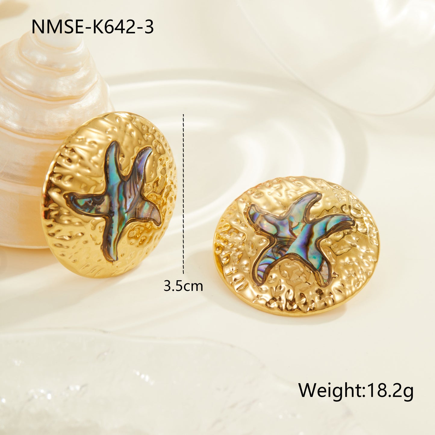 Pendientes Minimalistas de Titanio con Forma de Estrella y Acabado Galvanizado para Mujer