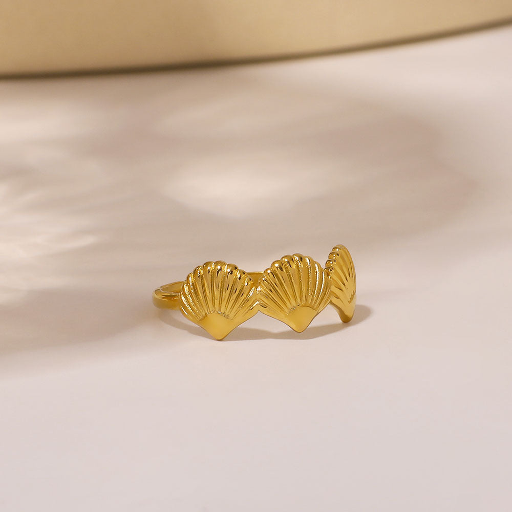 Minimalist Shell-Shaped Stainless Steel Ring with 18K Gold Plating for Women and Men