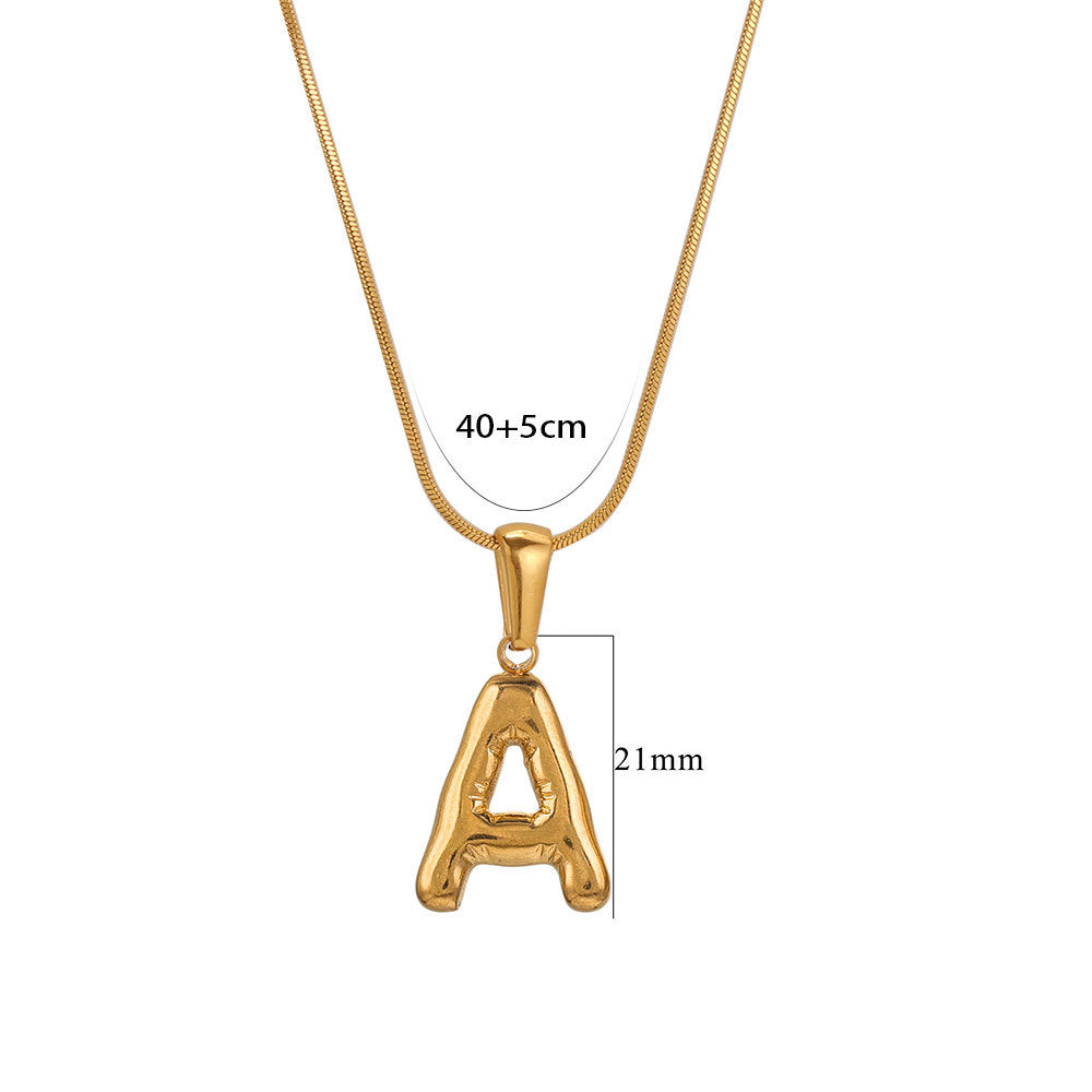 Collana con Pendente Rotondo Minimalista con Lettera per Donna e Uomo Acciaio Inossidabile con Placcatura in Oro 18K Design Geometrico Lucidato Ispirato ai Palloncini