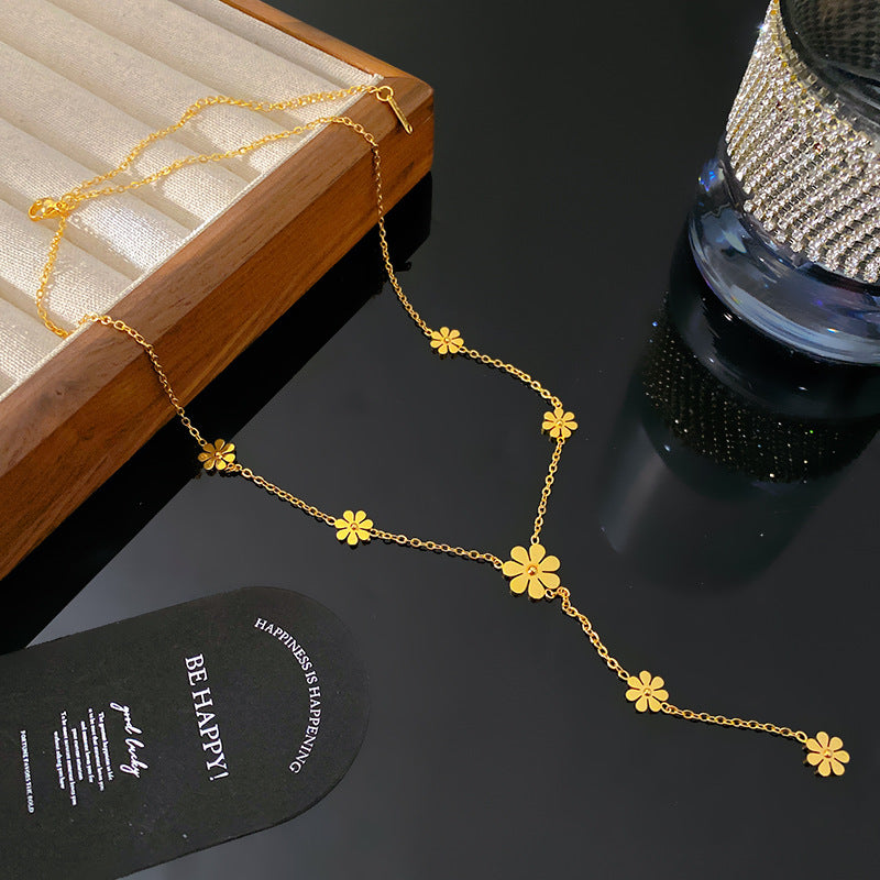 Sweet Streetwear Gold Plated Titanium Steel Sunflower Daisy Pendant Necklace Cable Chain