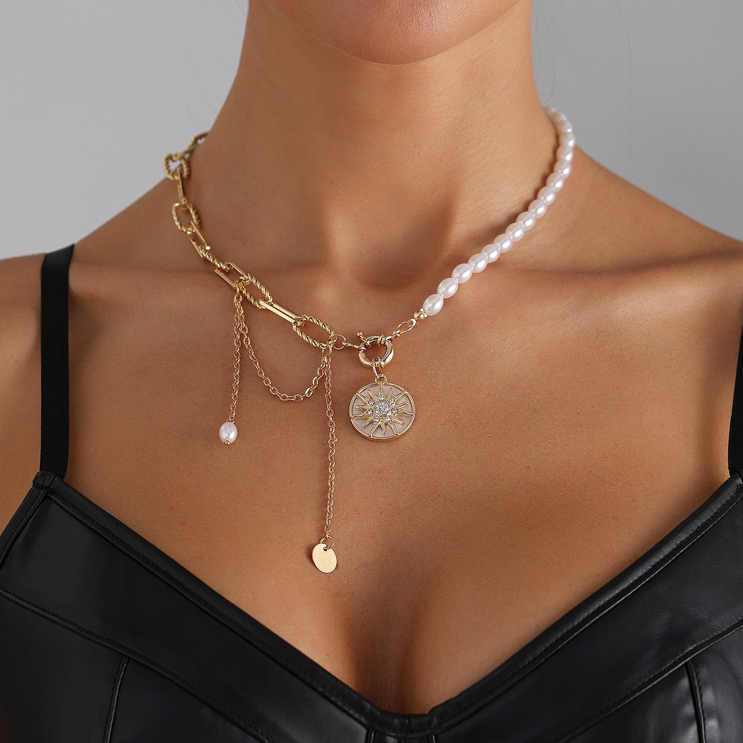 Vintage Luxury Star Heart Pearl Alloy Plated Necklace with Tassel for Women