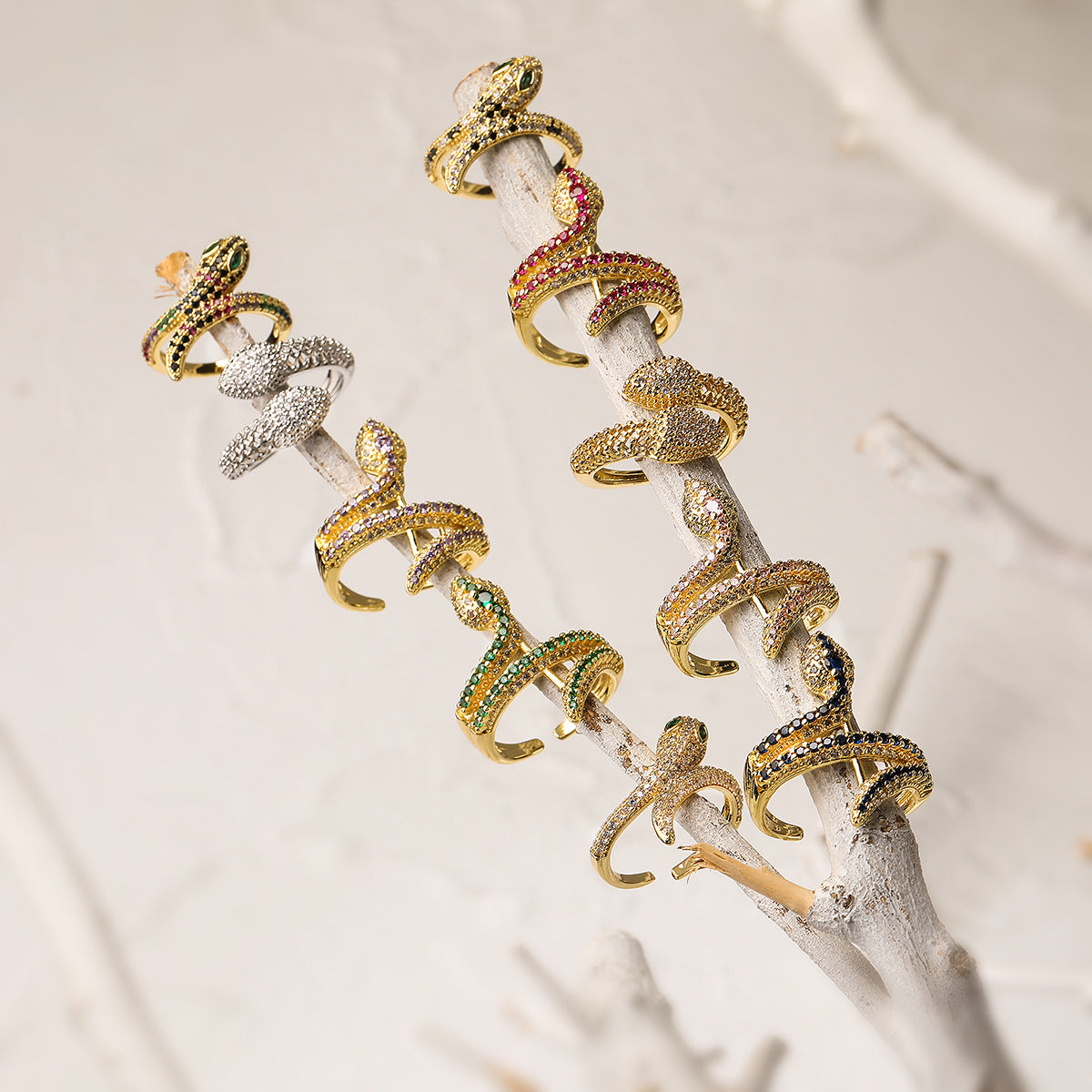 Minimalist Geometric Snake-Shaped Copper Ring with Real Gold Plating and Zircon Inlay for Women