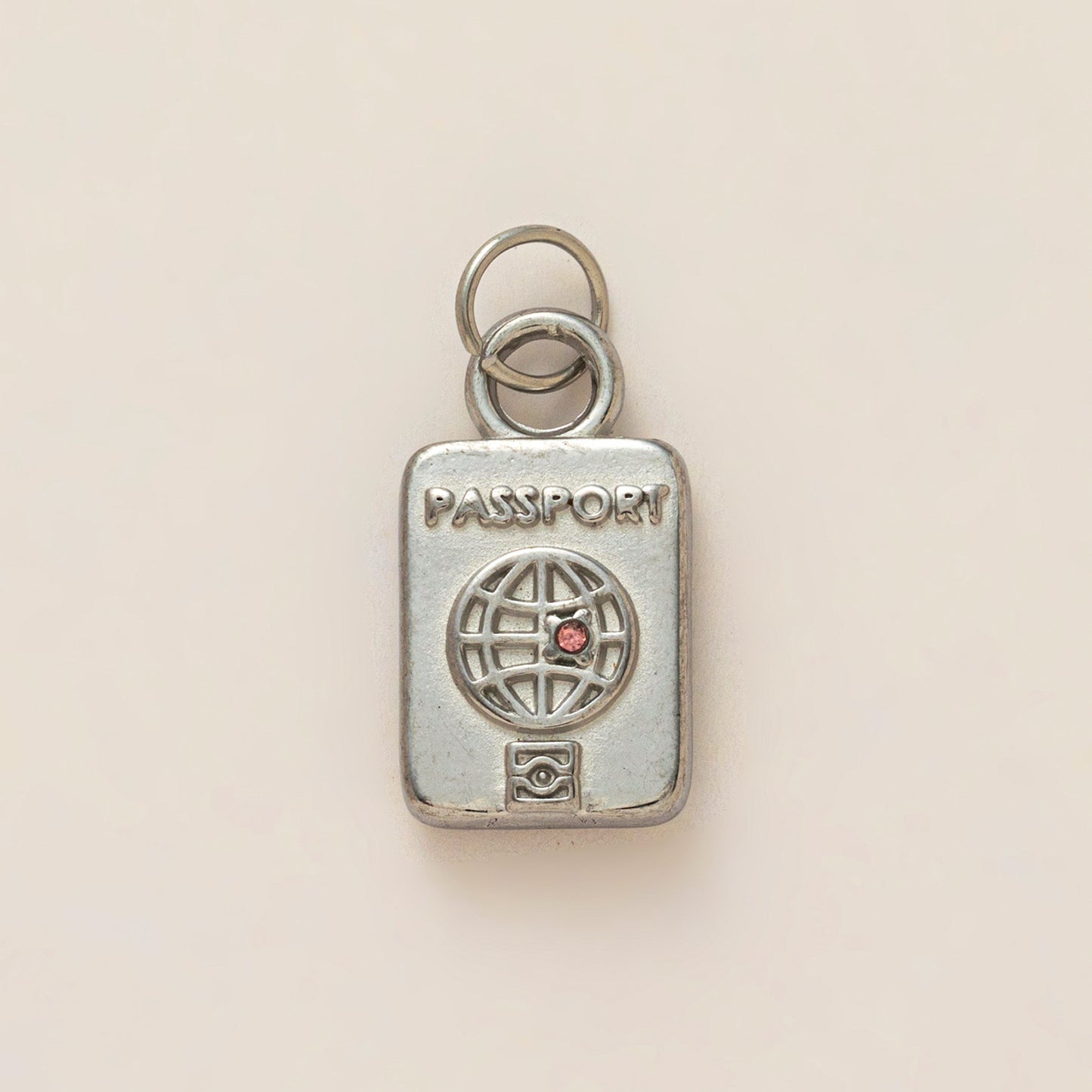 Ciondolo quadrato floreale vintage in acciaio inossidabile placcato oro 18K con catena regolabile