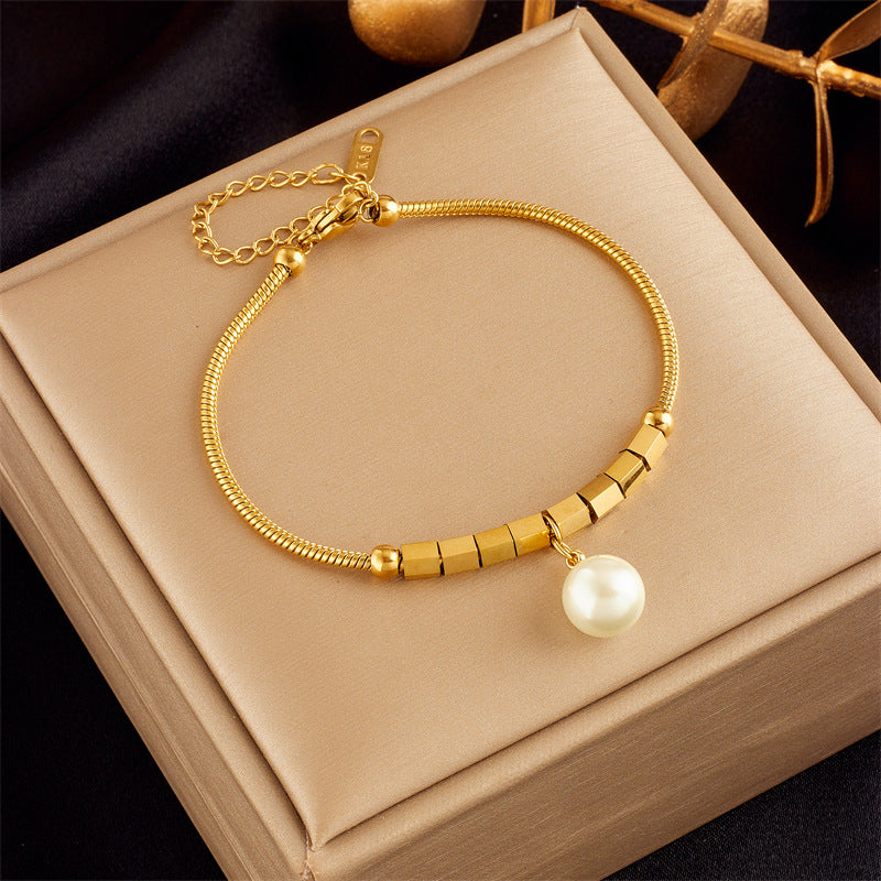 Elegant Minimalist Butterfly Pearl Floral Rhinestone-Embellished Gold-Plated Stainless Steel Bracelet for Women