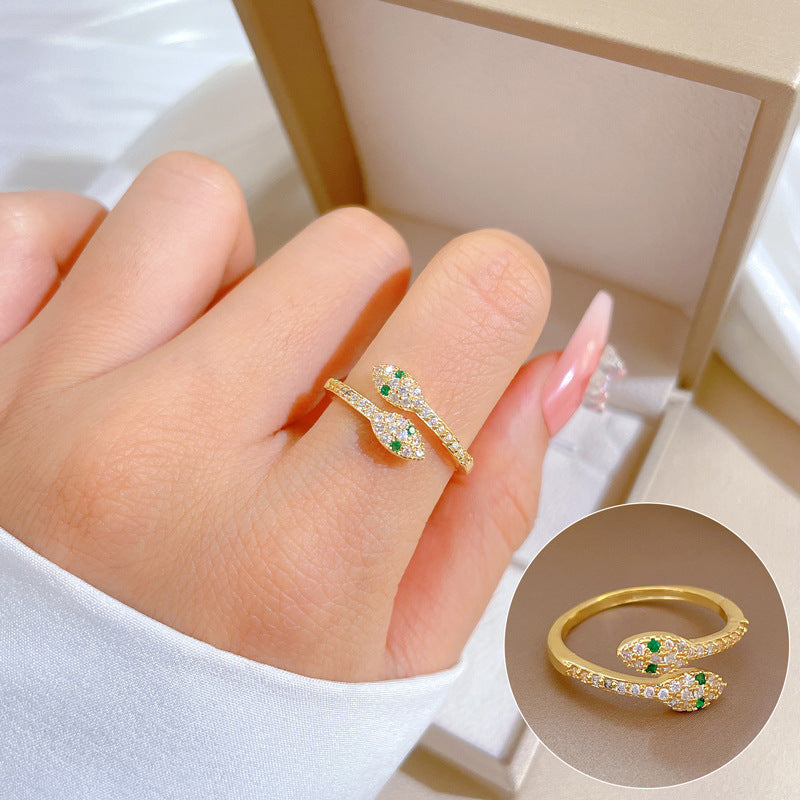 Minimalist Sweet Geometric Round Brass Plated Rhinestone Ring for Women and Men