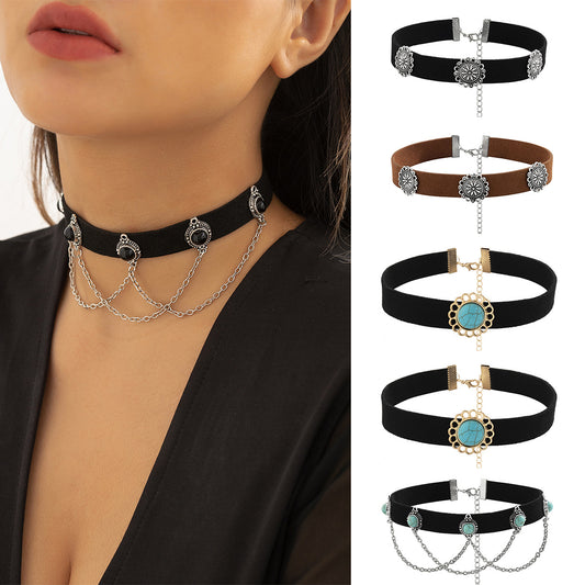 Collana girocollo pendente a disco con fiore geometrico bohémien vintage con frange in metallo e lega placcata