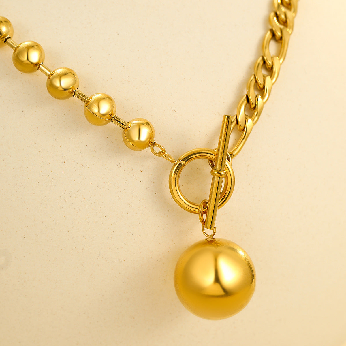Collana da donna vintage in acciaio al titanio con perline tonde cave minimaliste e chiusura a moschettone