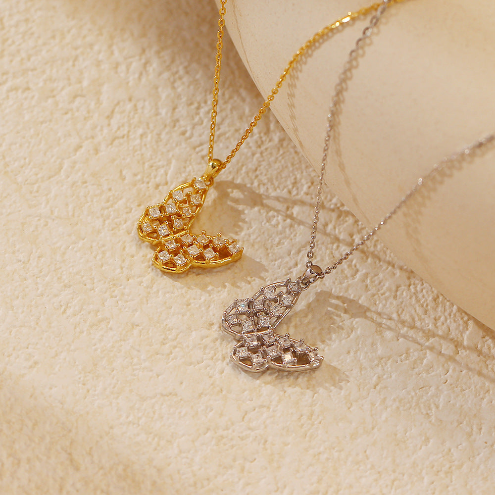 Collana con pendente a farfalla intarsiata con diamanti in argento sterling 925 di lusso, catena a cavo, da donna