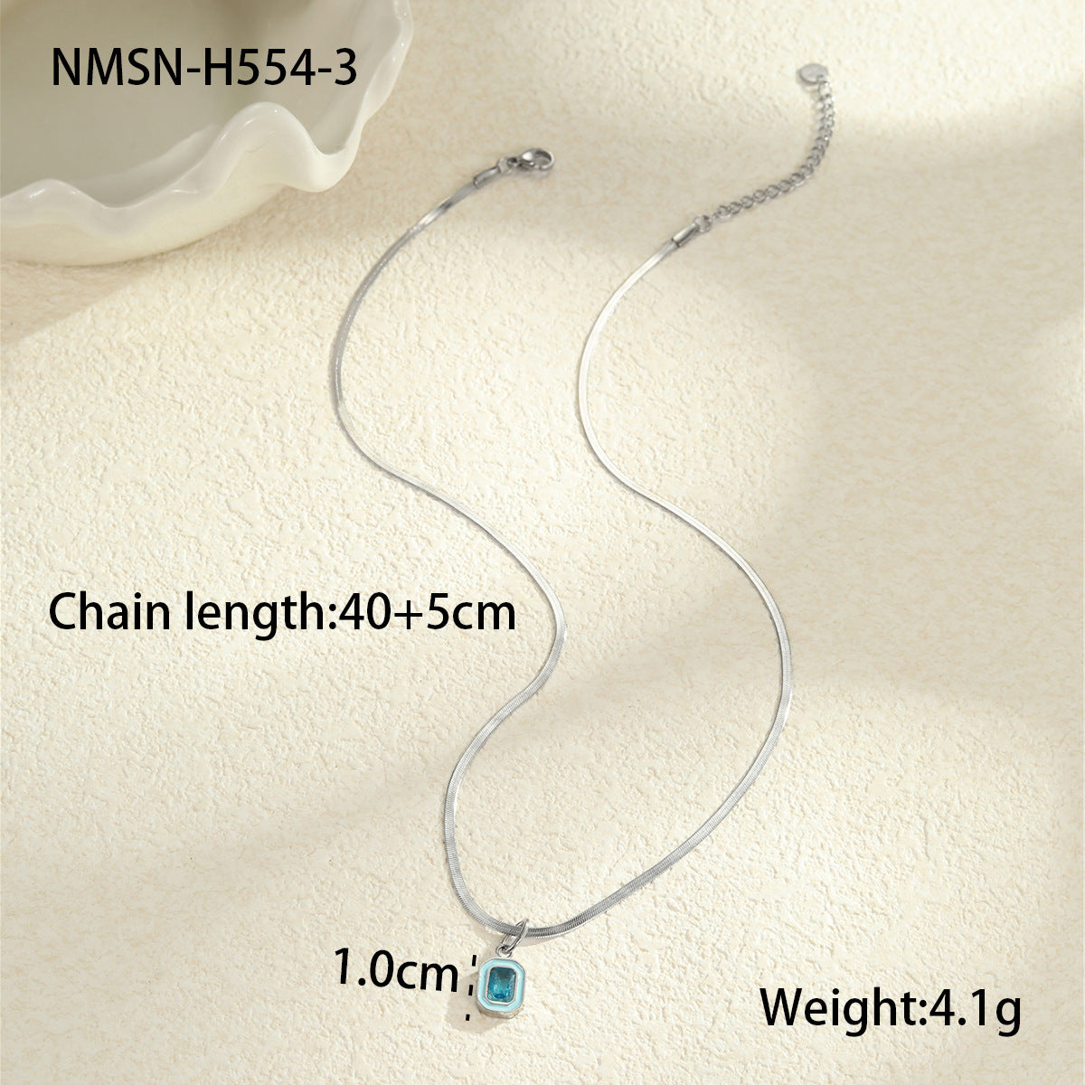 Collana minimalistica geometrica in acciaio inossidabile con intarsio di zirconi colorati per donna, catena clavicola galvanizzata