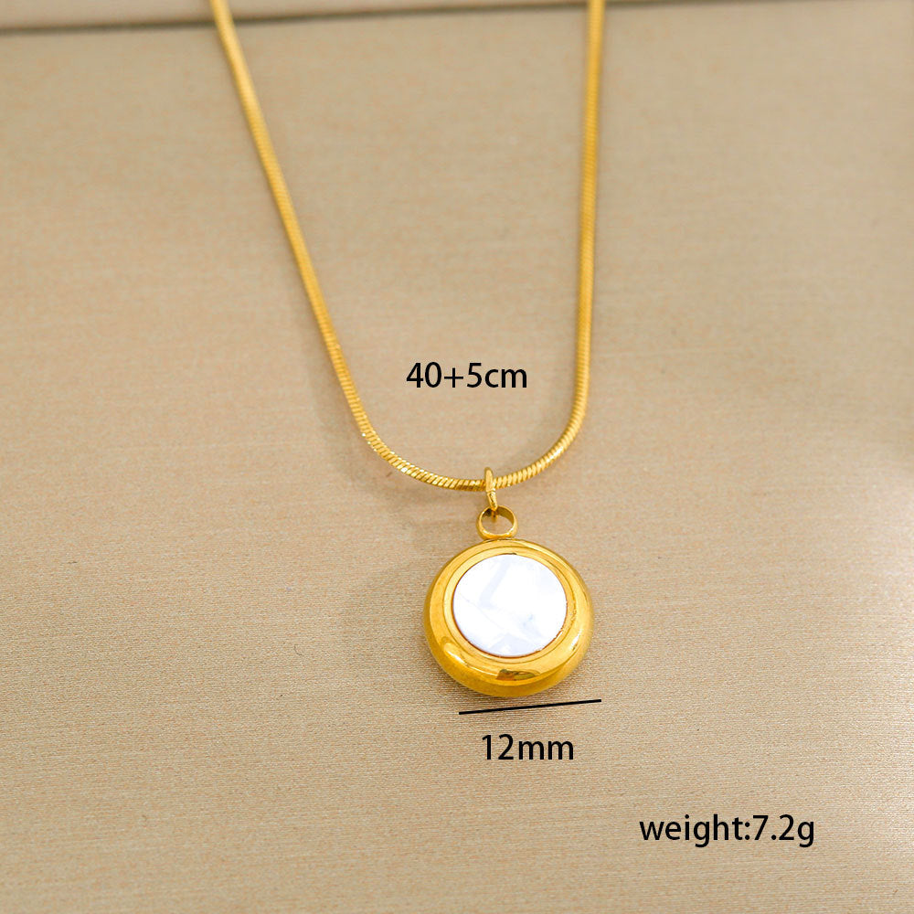 Collar minimalista de acero de titanio con forma de corazón, chapado en oro, perla y cadena ajustable para mujer