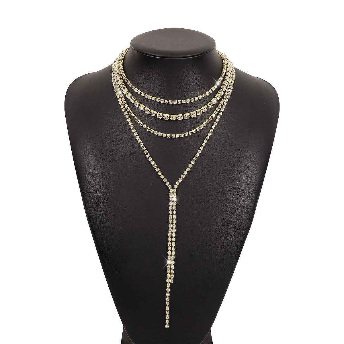 Collar de colgante geométrico de diamantes de imitación dulce y atrevido con diseño de borla multicapa chapado para mujer
