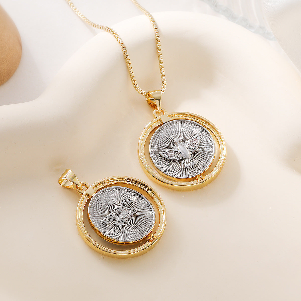 Fashion Two-Tone Plated Geometric Rotatable Eagle Pendant Necklace for Women