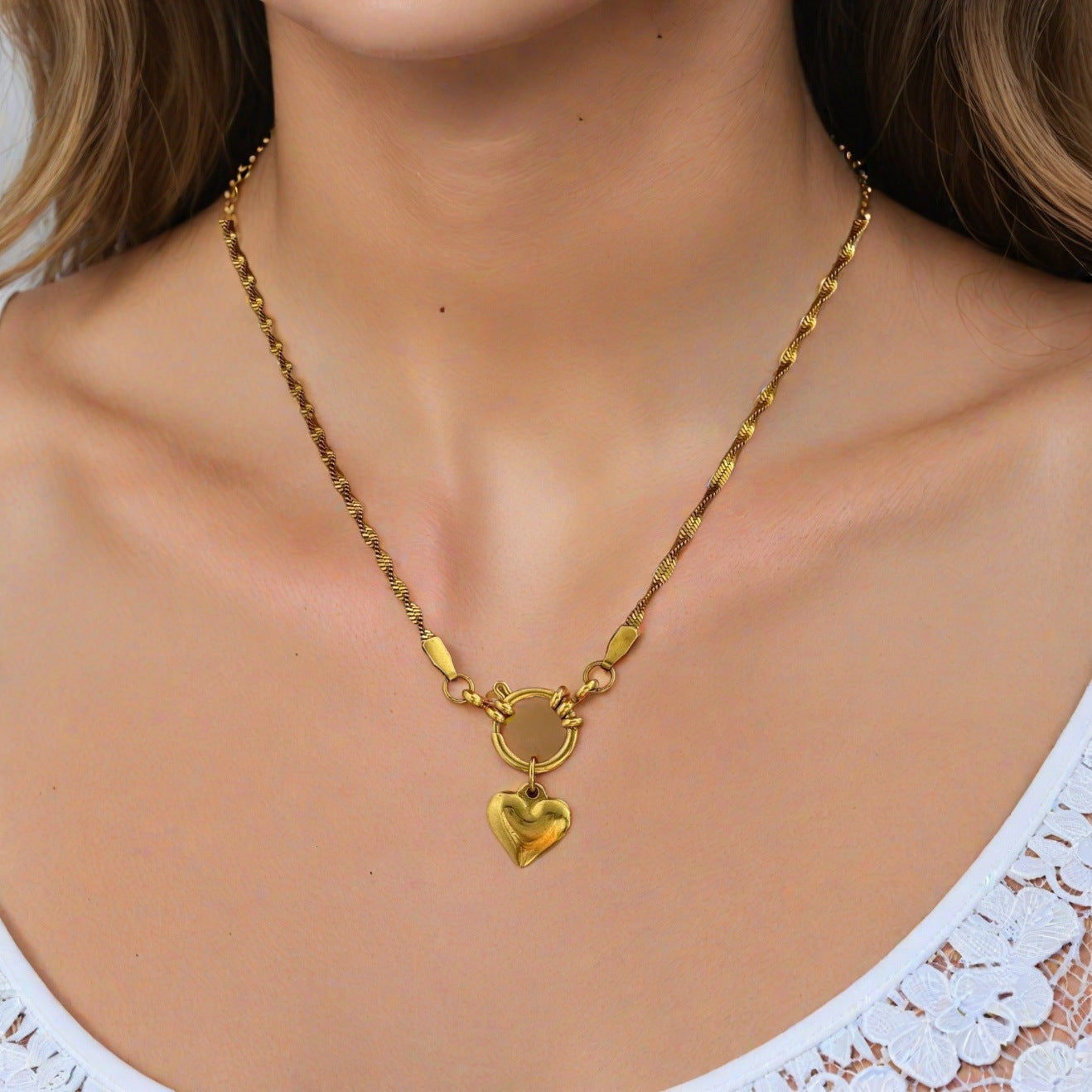 Casual Heart Shape Titanium Steel 18K Gold Plated PVD Charm Bar Necklace for Unisex