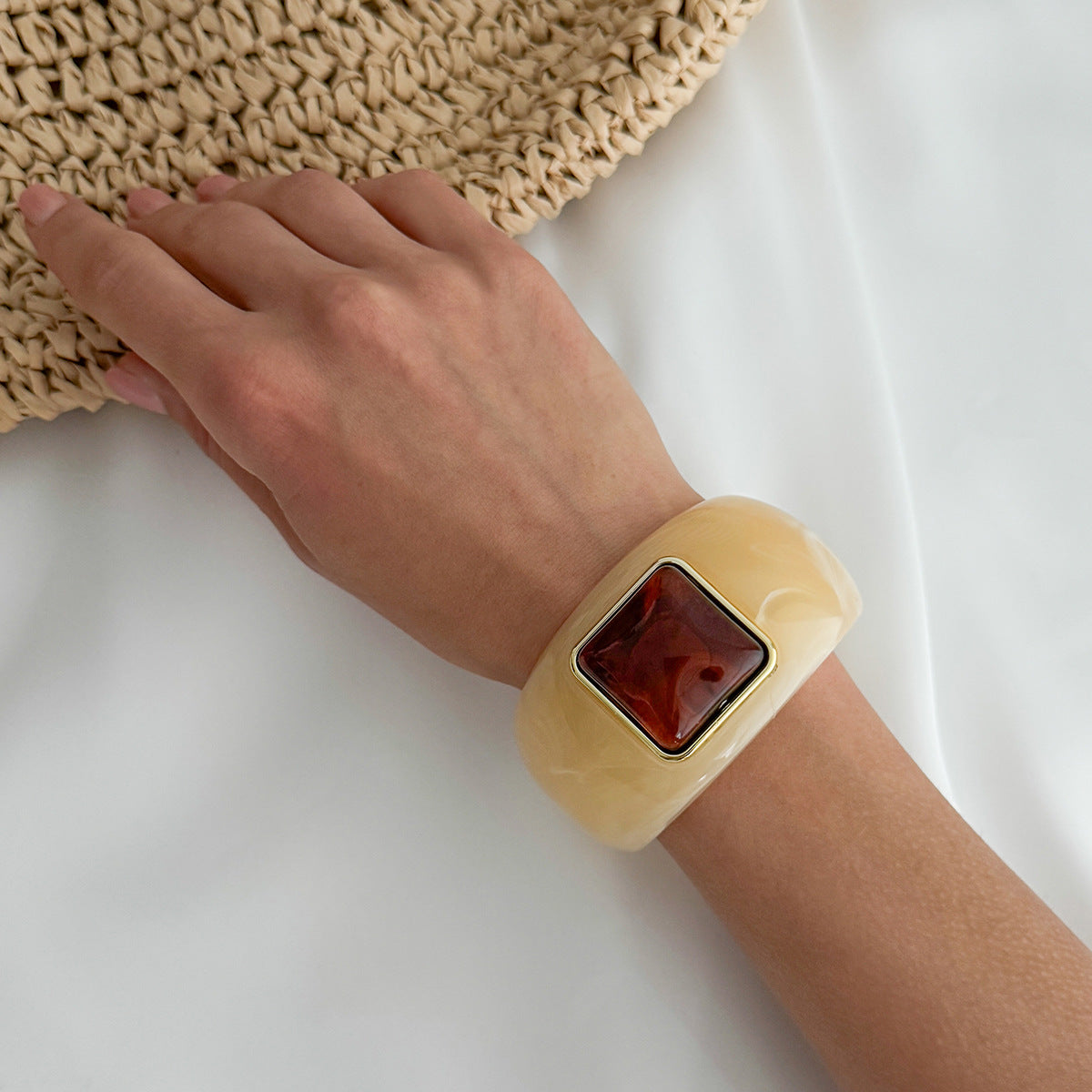 Vintage Gradient Oval Square Resin Bangle Bracelet
