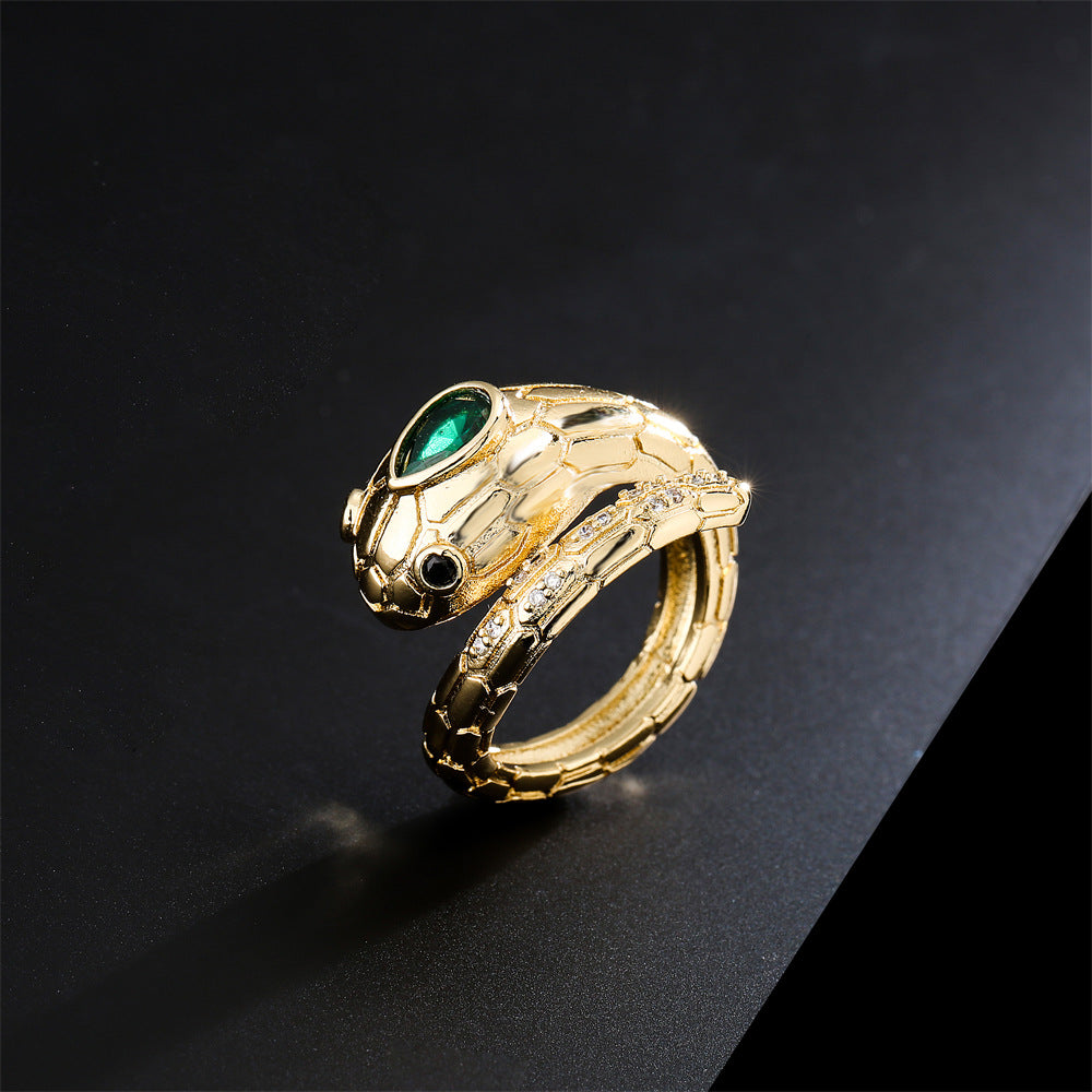 Punk Style Geometric Copper Ring with 18K Gold Plating for Women