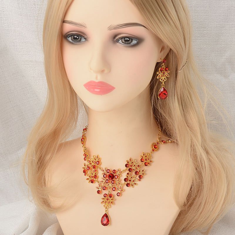 Parure di collana e orecchini lussuosa ed elegante con strass floreali placcati in lega, per donna, gioielli da sposa