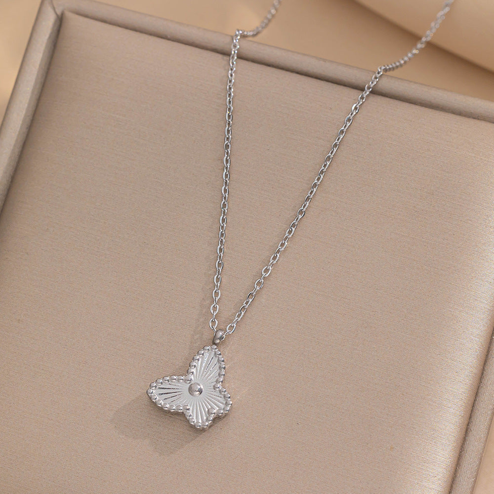 Luxury Style Butterfly Bow Pendant Necklace Set in Titanium Steel with Electroplating Finish for Women