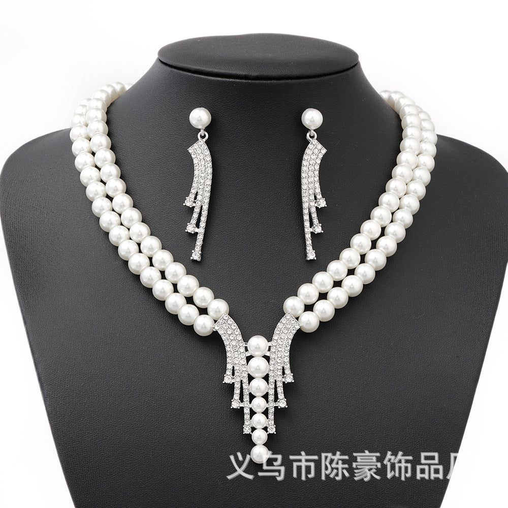 Set di gioielli personalizzati con perle finte, con ciondolo in lega a stella e luna, collana con catena a maglie, orecchini e bracciale per donna