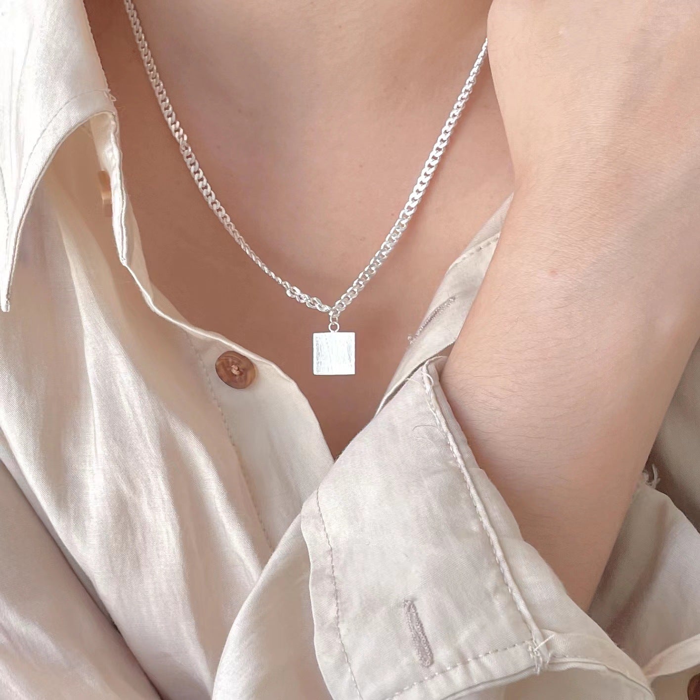 Collana minimalista con catena a maglie quadrate geometriche in argento sterling 925