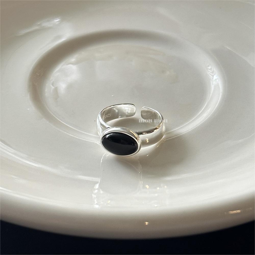 Minimalist Heart-Shaped 925 Sterling Silver Ring with Beveled Square Accent for Women