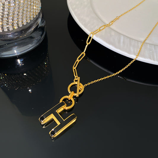 Sweet Streetwear Letter Square Titanium Steel PVD Pendant Necklace with Curb Chain for Unisex