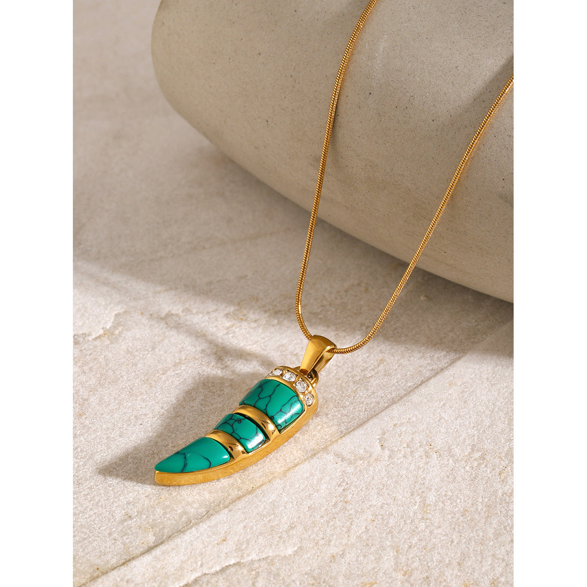 18K Gold Plated Stainless Steel Oval Geometric Cat's Eye Pendant Necklace for Unisex