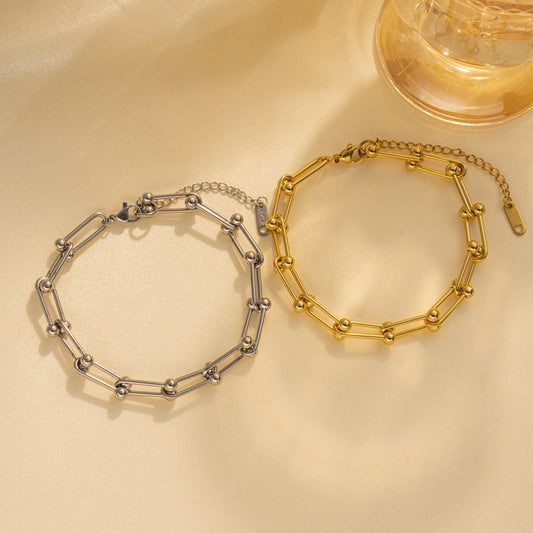 Bracciale a U Minimalista in Acciaio al Titanio con Finitura Placcata da Donna, Accessorio di Moda Ipoallergenico